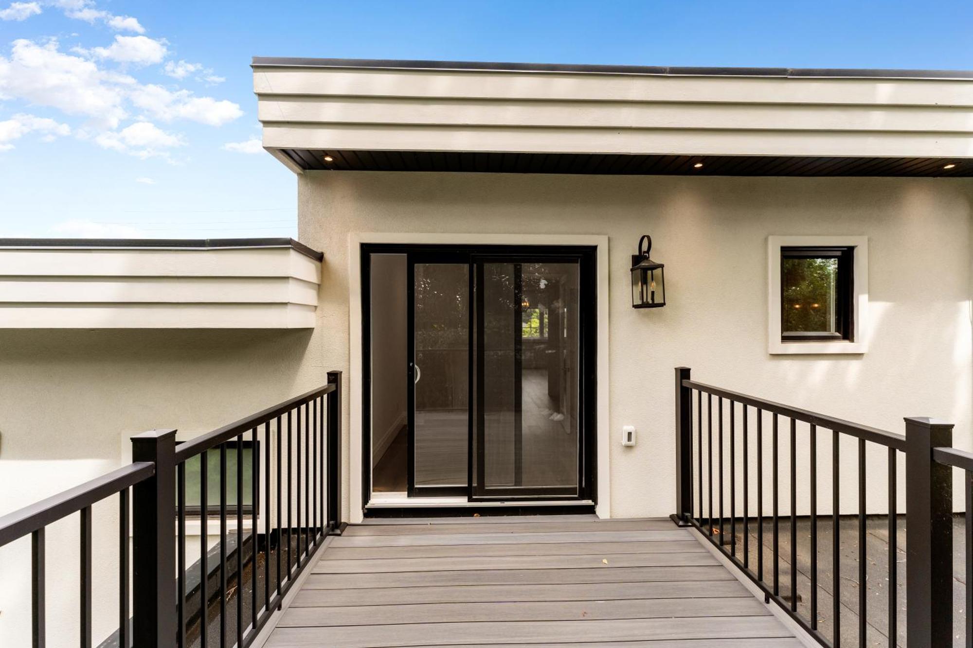 Luxury - 5 Min From Airport, 15 To Downtown Villa *